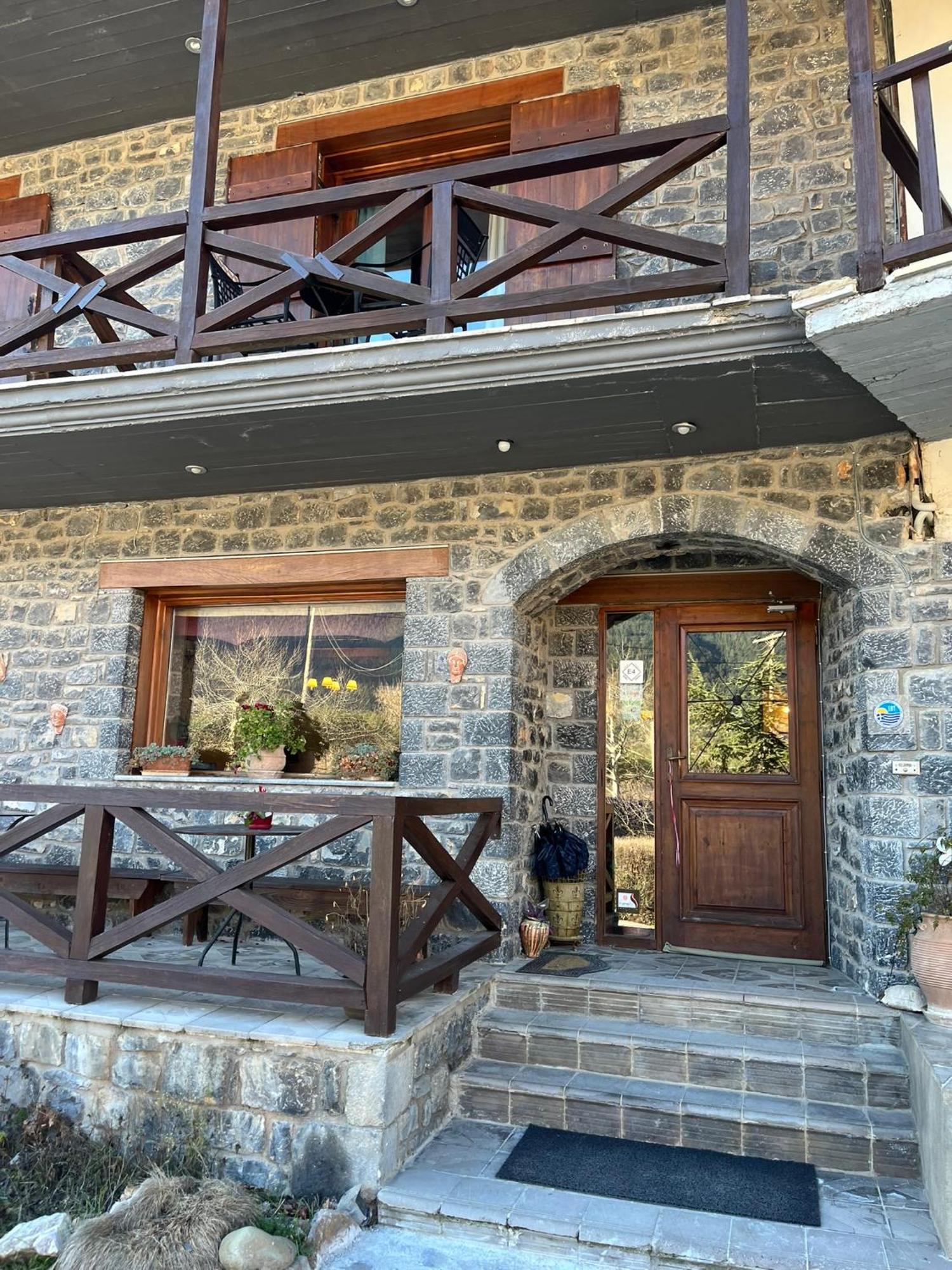 ויטינה Guesthouse Teloni מראה חיצוני תמונה